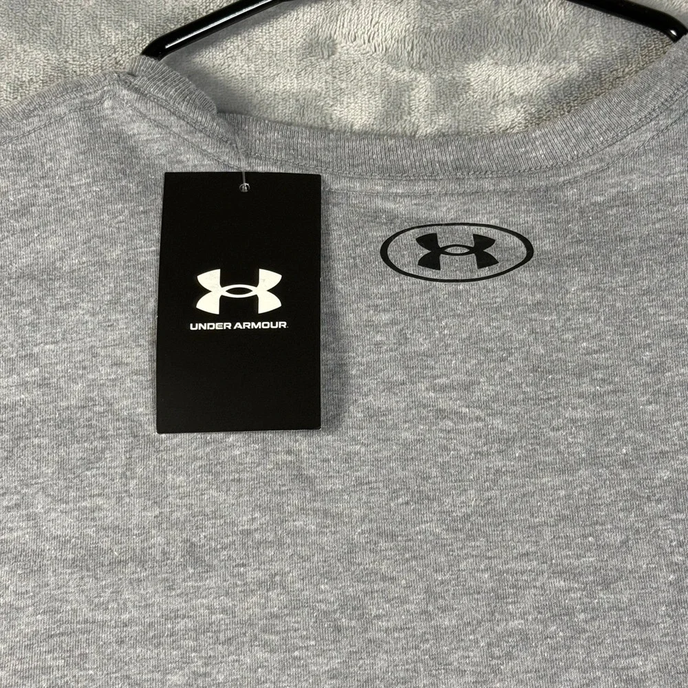 Under Armor Grey T‎ Shirt YL